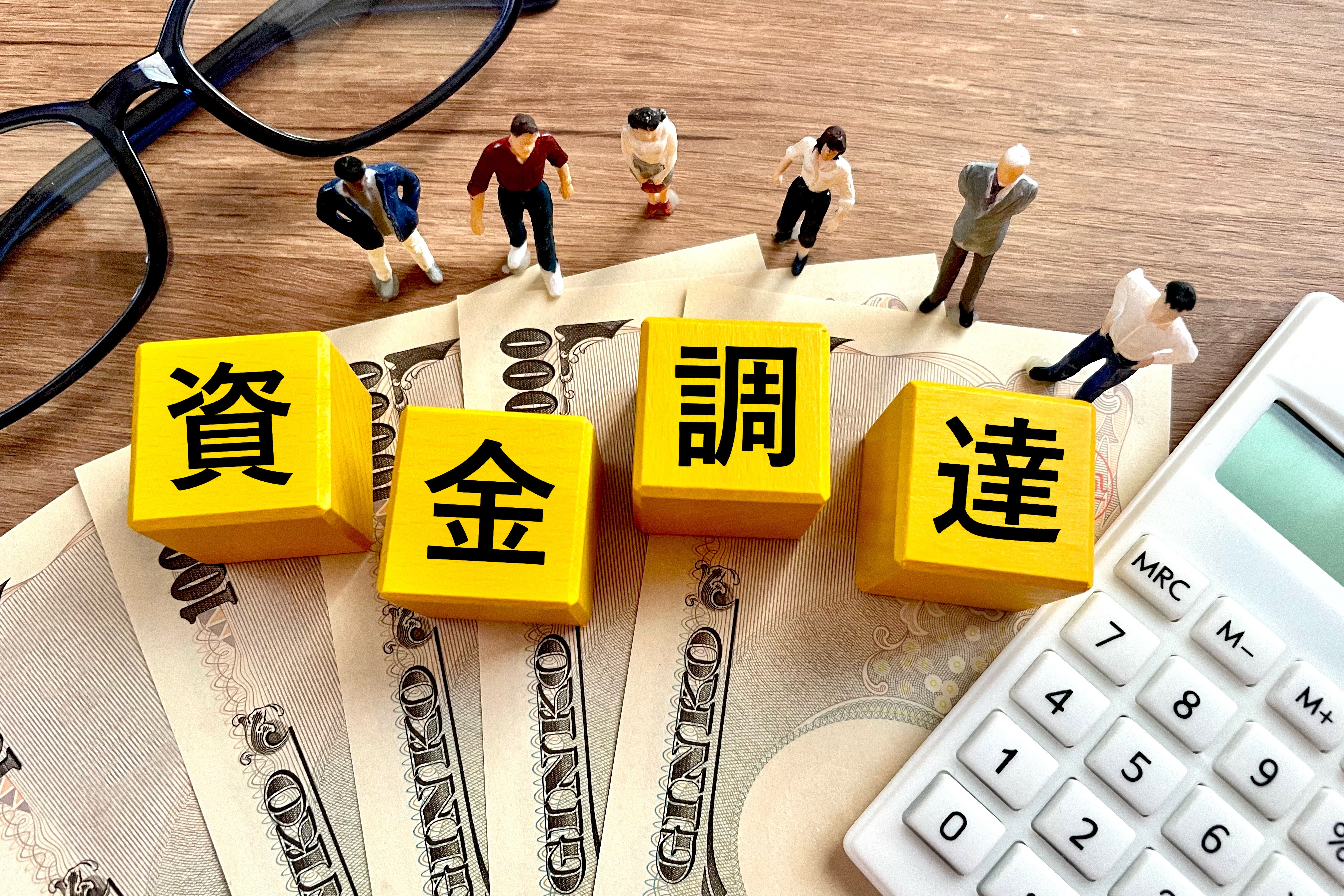 「建設業の資金繰りを即日解決する方法｜銀行融資より早い代替手段とは？」
