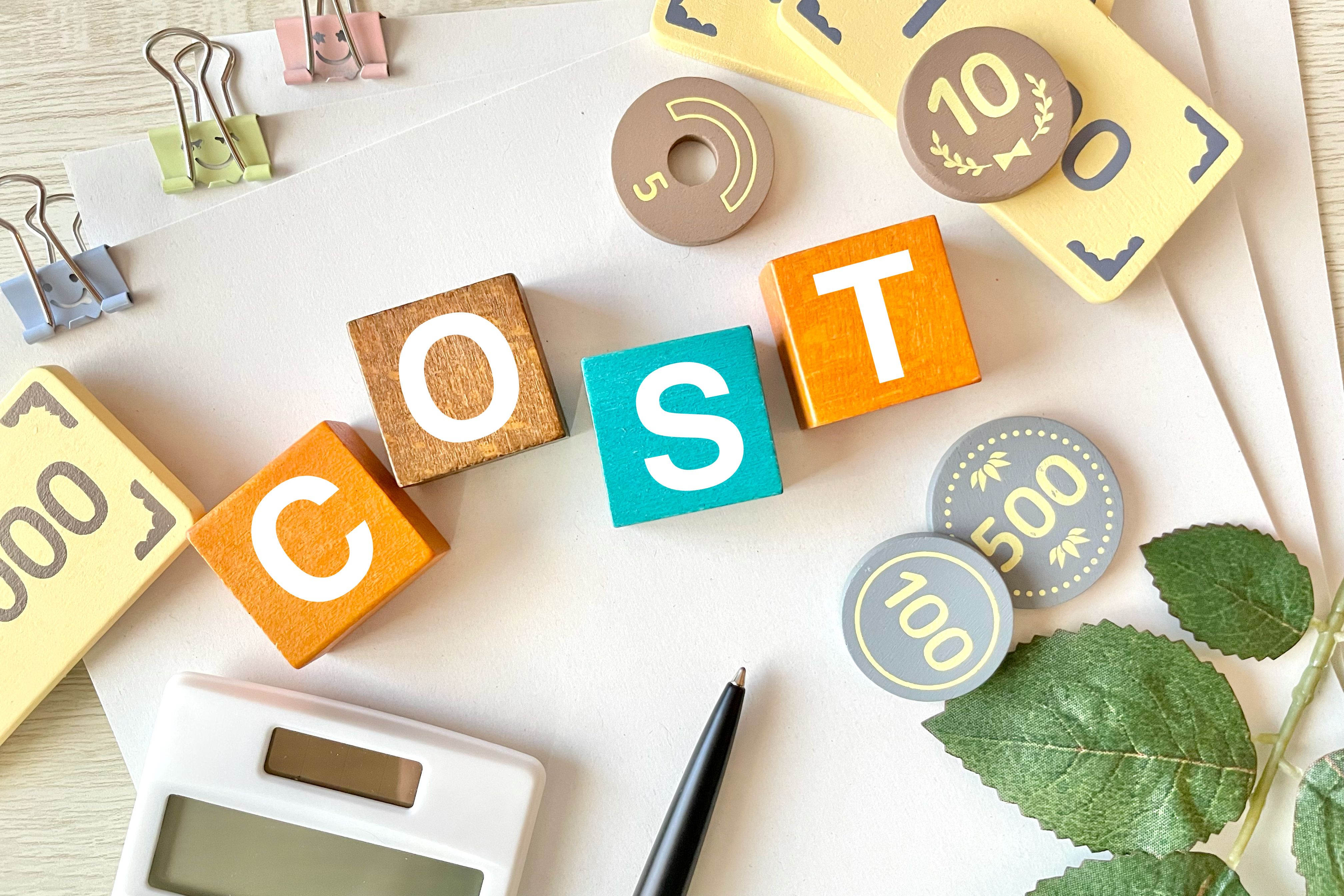 その手数料は高い？ファクタリングの適正相場と費用を安く抑える5つの秘策